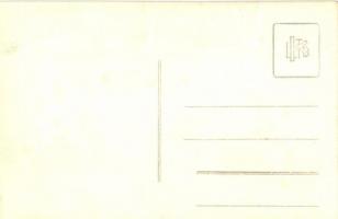 ~1930 Budapest VI. Oktogon tér, Meinl Gyula kávé, tea és csokoládé üzlete, felvonulás keresztre fesz...