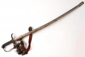 XIX sz. vége/XX. sz. eleje Régi lovassági díszkard, koronás-nemzeti színnel díszített kardbojttal, f...