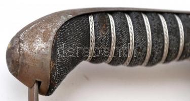 XIX sz. vége/XX. sz. eleje Régi lovassági díszkard, koronás-nemzeti színnel díszített kardbojttal, f...