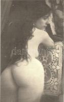 Vintage erotic nude lady. HM Faszination Aktphotographie 1850-1930.