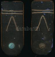 cca 1941-1942 Repülős tétel, db, benne 2 db régi repülős vállap, 22 db repülős fotó, 1 db repülős fo...