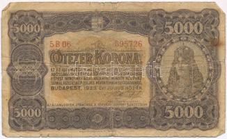 1923. 5000K "Magyar Pénzjegynyomda Rt. Budapest" T:III- Adamo K39