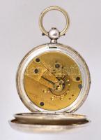 Waltham Mass ezüst zsebóra. Kulcsos, antik ezüst tokban. Másodperc mutató hiányzik. Ép zománc számla...