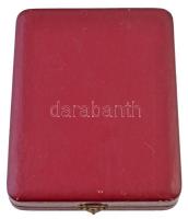 ~1970. "Nagyváthy János 1755-1819" kétoldalas Br plakett, eredeti dísztokban (80x117mm) T:...