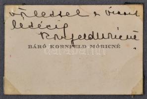 cca 1920-1930 Báró Kornfeld Móricné Weiss Marianne saját kézzel aláírt névjegyével ellátott családi ...
