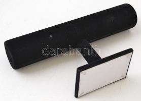 3 db plüss borítású fekete ékszertartó, h:25,5 cm, m:13 cm (3×)