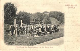 Krivosije, Bewirthung der Landesbewohner am 18. August 1900 / rural residents hosting the soldiers (EK)