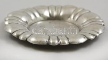 Ezüst tálka, pocolt széllel. Jelzett, 800-as ezüst. Összesen 51g d:11,5 cm / silver tray