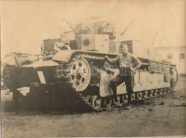 4 db fotó a II. világháborúból: erdélyi bevonulás, orosz front 18x23cm