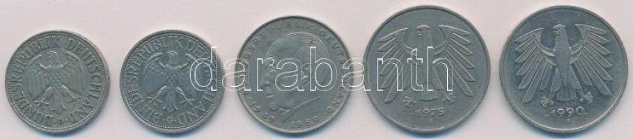 NSZK 1950-1990. 1M (2xklf) + 2M + 5M (2xklf) T:2
FRG 1950-1990. 1 Mark (2xdiff) + 2 Mark + 5 Mark (...