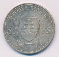 Szlovákia 1944. 50K Ag "Függetlenség 5. évfordulója" T:3 karc 
Slovakia 1944. 50 Korun Ag...
