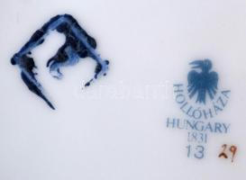 Hollóházi Jurcsák László által tervezett porcelán váza, matricás, hibátlan, jelzett, m: 15,5 cm