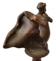 Mihály Gábor (1942- ): Lebegés, bronz szobor, jelzett, talapzaton, m: 19,5 cm