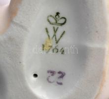 Wallendorf ülő akt, kézzel festett, jelzett, hibátlan, m:18 cm / Wallendorf girl, perfect condition