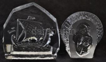 Jelzett svéd formába öntött üveg plasztikák ( 3db), jelzett, hibátlan, m: 11-13 cm