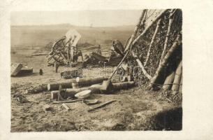Volltreffer / Egy szétlőtt lőállás és ágyú / WWI Austro-Hungarian K.u.K. military destroyed cannon and firing point. photo