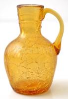 Sárga kraklé üveg kis kancsó, apró csorbákkal, M: 13 cm
