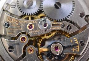 cca 1960 IWC mechanikus karóra, működő, jó állapotban, bőr szíjjal / IWC mechanic watch 3,5 cm