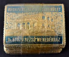 1938 Budapesti Turista Egyesület Dr. György Desző menedékház. dombornyomott levélzáró bündli. Kék, arany papíron. 100 db