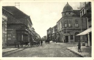 Rimaszombat, Rimavská Sobota; Gemerská ulica / Gömöri utca, Tátra drogéria (gyógyszertár), üzletek. Kiadja Klein / street view, pharmacy, shops