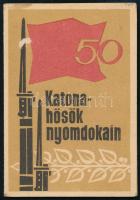 1969 Katonahősök nyomdokain mozgalom igazolványa, benne leporelló hős katonák levélzáró bélyegen megörökített képével 9 db