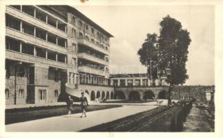 89 db MODERN fekete-fehér magyar városképes lap az 1950-es és 1960-as évekből / 89 modern black and ...