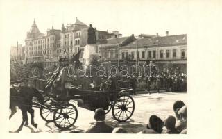 22 db RÉGI magyar városképes és motívumos képeslap / 22 pre-1945 Hungarian town-view and motive postcards