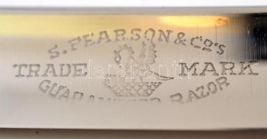 S. Pearson Scheffield 2051-es tip. borotva fekete cell. nyéllel, Csigi János tokban h: 24 cm