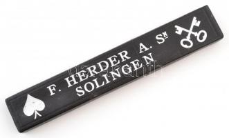 1957 utűn Carl Rader Solingen DOVO 21-es borotva, fekete cell. nyéllel, F. Herder Solingen tokban, h...