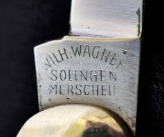 Wilhelm Wagner Solingen rozsdamentes nyelű szalonnázó zsebkés, jelzett, eredeti gyöngyház nyéllel, r...