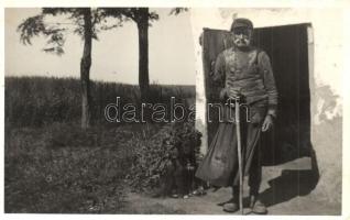 1941 Tiszapalkonya, a földek csősze, folklór. photo (EK)
