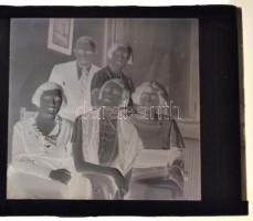 cca 1920 és 1958 között készült felvételek Szöllősy Kálmán (1887-1976) budapesti fotóművész és fényk...