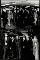 1972. július 4., Budapest, Kádár János látogatása a budapesti metróban, 16 db vintage fotó, 9x13 cm ...