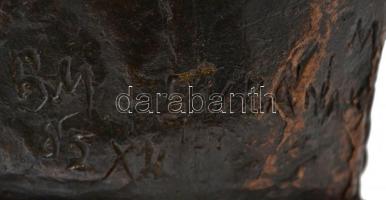 Borsos Miklós (1906-1991): Bubának. Bronz, jelzett, márvány talapzaton, m: 23,5 cm, h: 31 cm