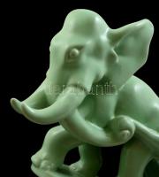 Komlós testvérek Budapest: Elefánt mama a kicsinyével. Mázas kerámia, jelzés nélkül, m:25 cm, 15×30 ...