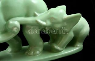 Komlós testvérek Budapest: Elefánt mama a kicsinyével. Mázas kerámia, jelzés nélkül, m:25 cm, 15×30 ...