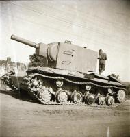 1942 Thöresz Dezső (1902-1963) békéscsabai gyógyszerész és fotóművész szolgálatot teljesített egy se...