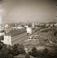 1966 Budapest, X. kerület, kőbányai látképek, épületfotók, stb., 21 db vintage negatív, 6x6 cm