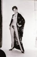 Kellemes órák hozadéka, szolidan erotikus felvételek, 9 db vintage negatív + 8 db vintage fotó és/va...