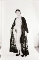 Mindig akkor és mindig ott, szolidan erotikus felvételek, 7 db vintage negatív + 8 db vintage fotó é...