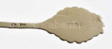 Ezüst(Ag) kávéskanál, jelzett, h: 10,3 cm, nettó: 58,4 g