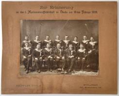 1909 Óbudai hadtengerész bál emlékére, 1909. február 16, az első sorban két tiszttel, kitüntetésekke...