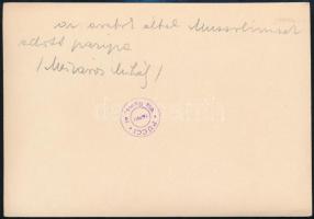 cca 1930 Az arabok paripát ajándékoznak Mussolininek Tripoliban, Pucci pecséttel jelzett fotója, hát...