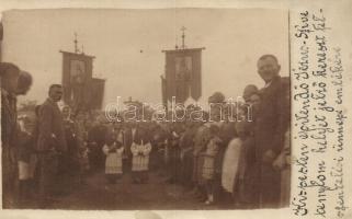 1922 Budapest XIX. Kispest, Az építendő Jézus-Szíve templom helyét jelző kereszt felszentelési ünnepének emlékére + Családok Jézus Szíve Szövetség pecsét / consecration ceremony of the cross which stands in the place of the church to be built. photo