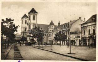 1934 Gyöngyös, Fő tér, Szent Bertalan templom, Illatszertár, Gazdák kiskereskedése