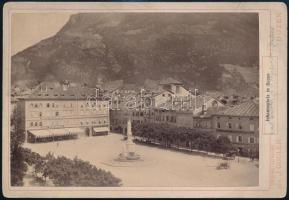 cca 1885 Bozen (Dél-Tirol), Johannsplatz, keményhátú fotó J. Gugler műterméből, szép állapotban, 11,5×17 cm / Bolzano ( South Tyrol), vintage photo