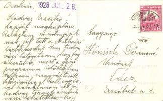 Orosháza, Erzsébet királyné utca, gyógyszertár, kisvasút sín. Hajdú János fényképész kiadása