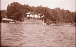 36 db vegyes fotónegatív, lovakkal, városképekkel, tájképekkel