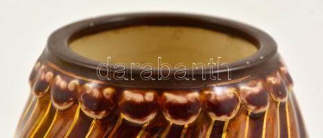 cca 1890 Zsolnay váza, kézzel festett porcelánfajansz, jelzett (TJM), formaszám:3088, apró kopás nyo...