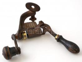 Antik vadász kézi sörét hüvely töltő, rozsdás, kopott fa fogóval, 26×11 cm